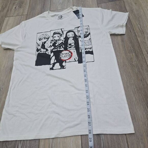 Nwt Demon Slayer graphic t-shirt manga tv show size medium unisex fantasy anime - Picture 3 of 7